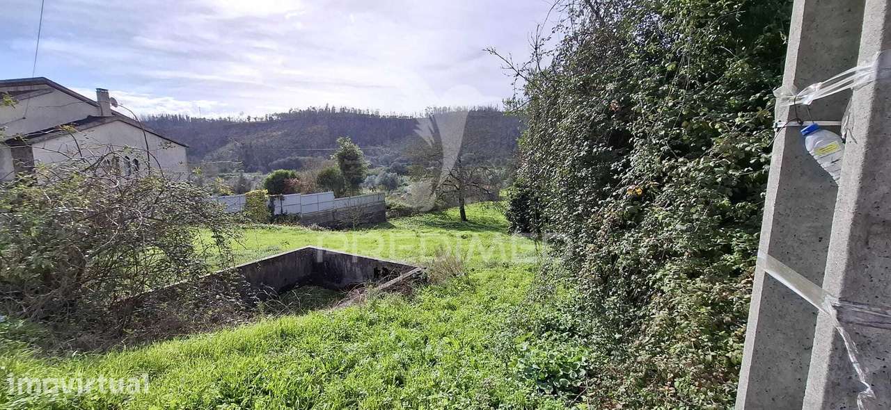 Terreno rústico de 2550 m2, dos quais 1100 m2 para construção - Grande imagem: 5/10
