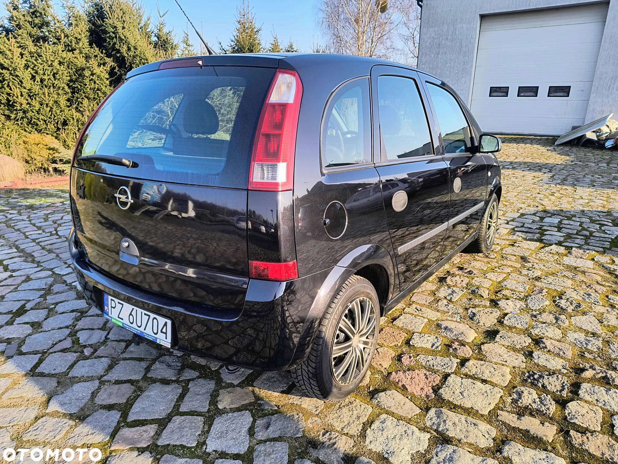 Opel Meriva 1.6 16V Essentia Easytronic - 3