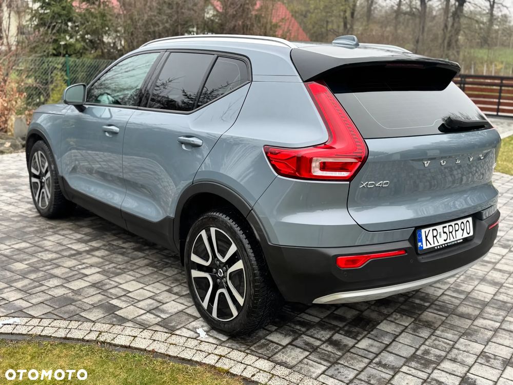 Volvo XC 40 T3 Momentum Pro - 20