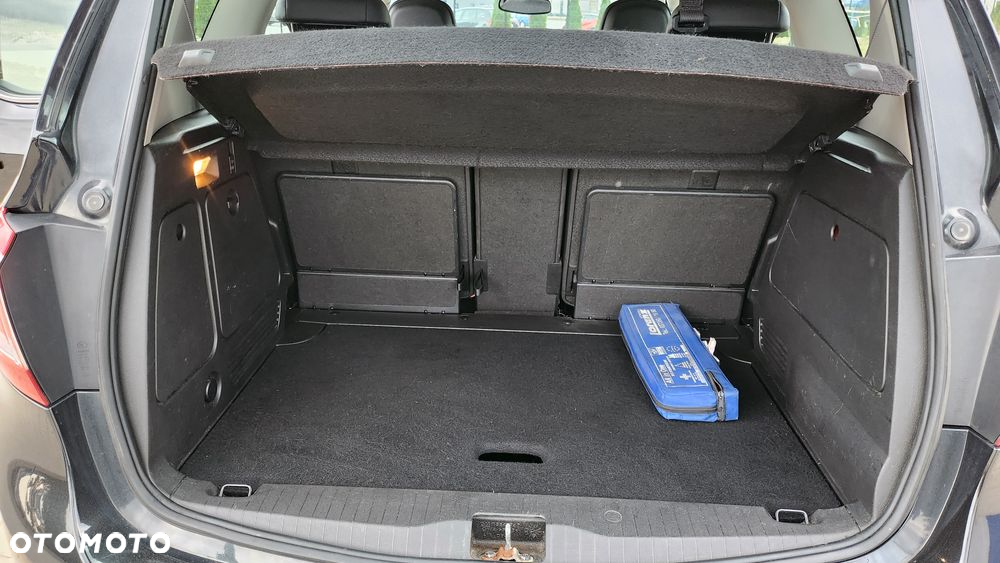 Opel Meriva 1.4 T Cosmo - 27