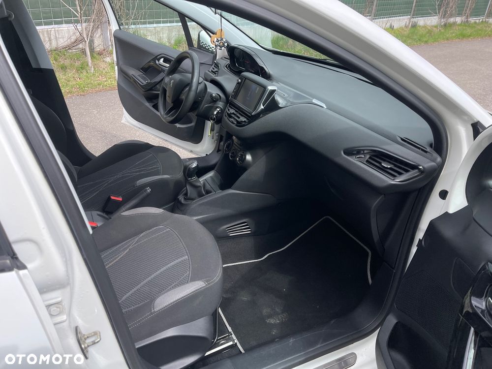 Peugeot 208 PureTech 68 Access - 13