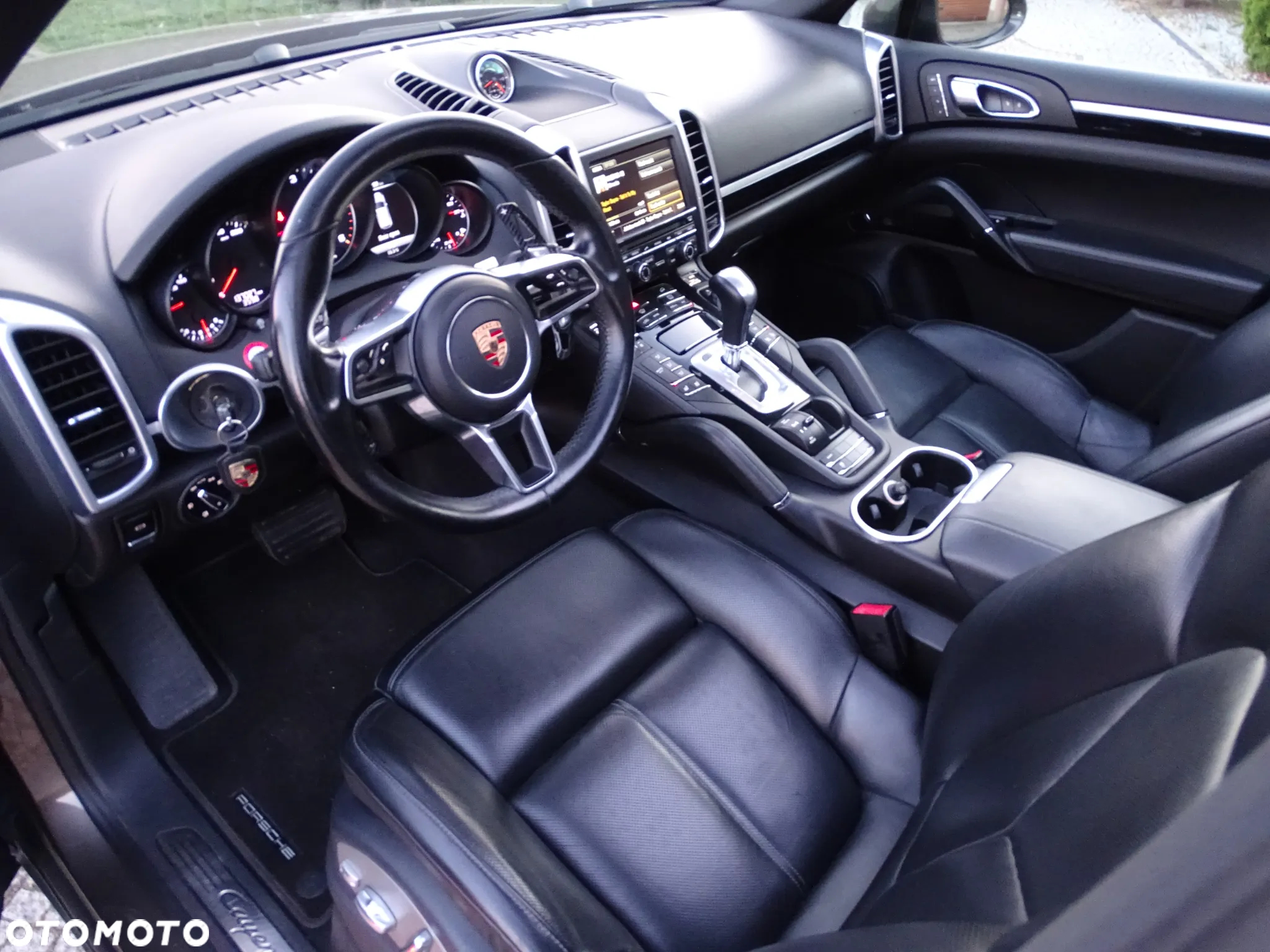 Porsche Cayenne Diesel Tiptronic S - 16
