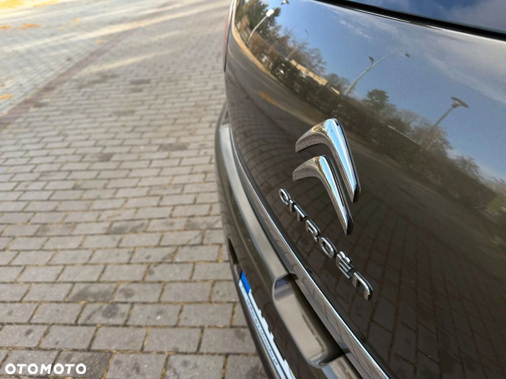 Citroën C3 Pure Tech (VTi) 82 Exclusive - 34