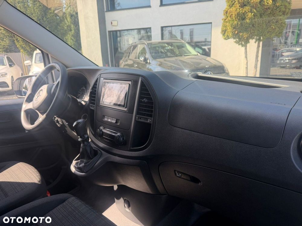 Mercedes-Benz vito - 11