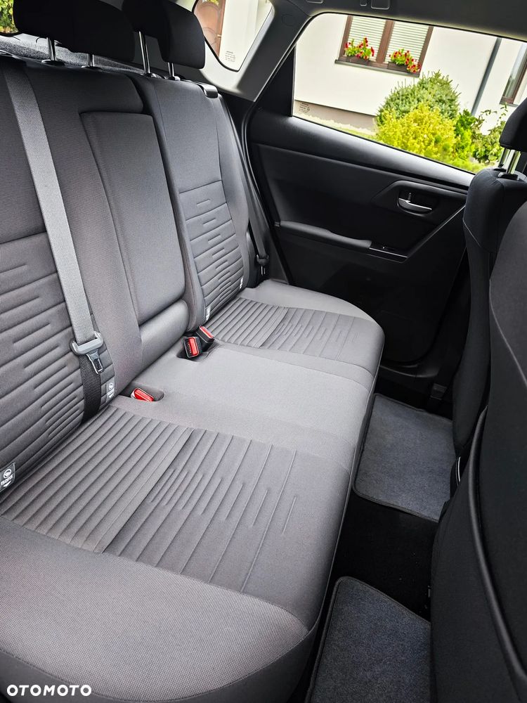 Toyota Auris 1.2 Turbo Design Edition - 21