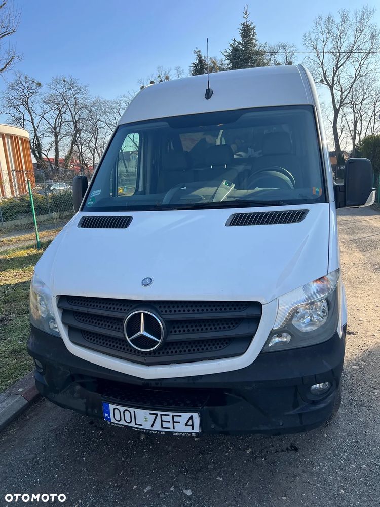 Mercedes-Benz Sprinter - 4