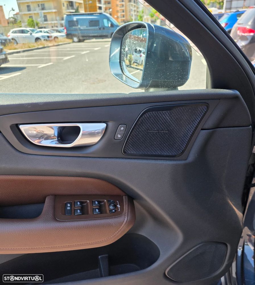 Volvo XC 60 2.0 D4 Momentum Plus - 13