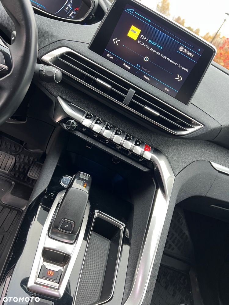 Peugeot 3008 BlueHDi 180 Stop & Start EAT8 Allure - 17