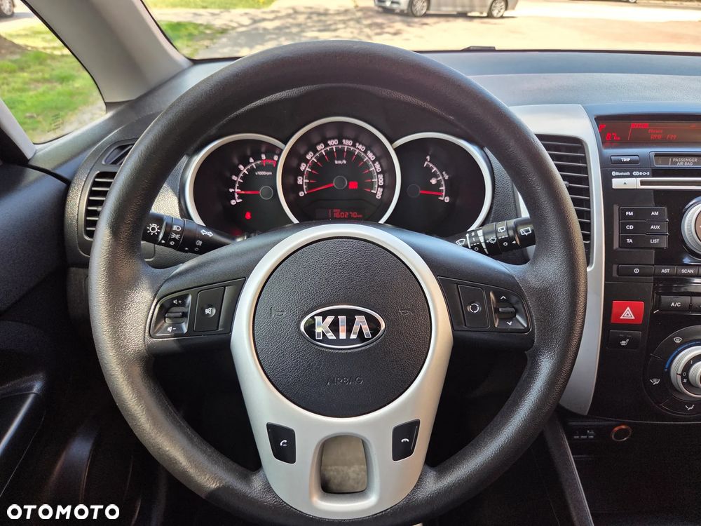Kia Venga 1.4 CRDi 90 Vision - 18
