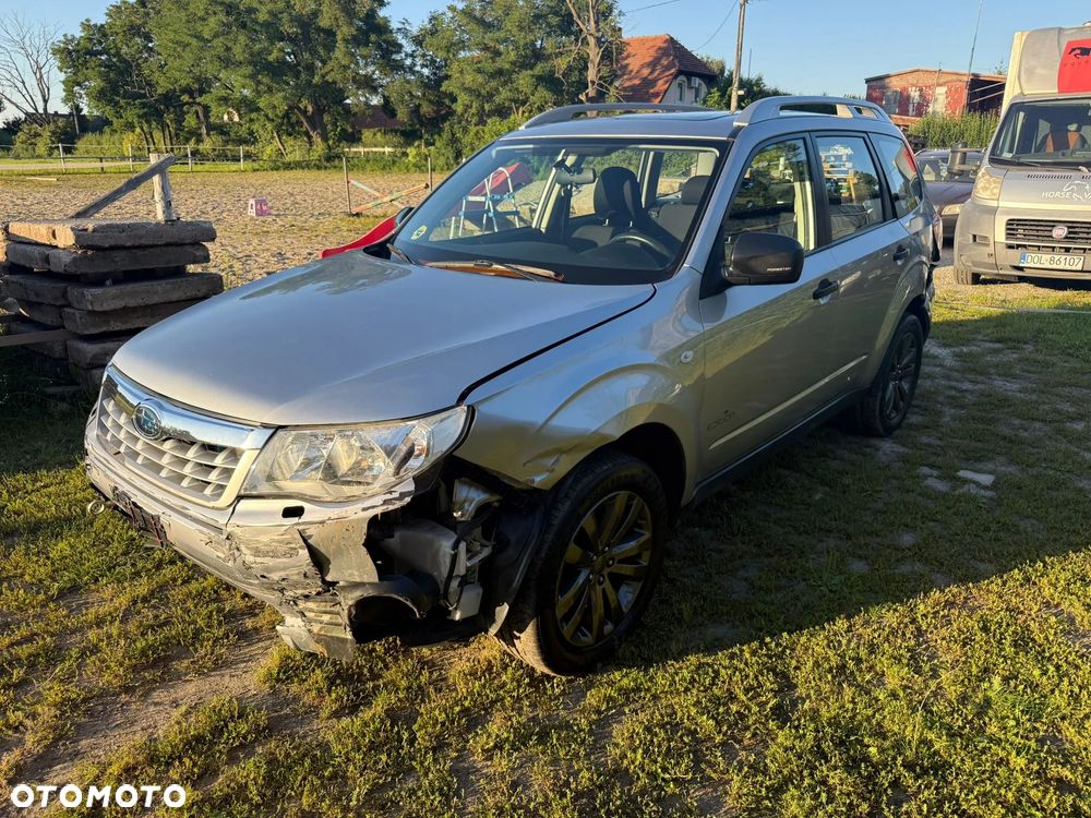 Subaru Forester 2.0X Edition - 2
