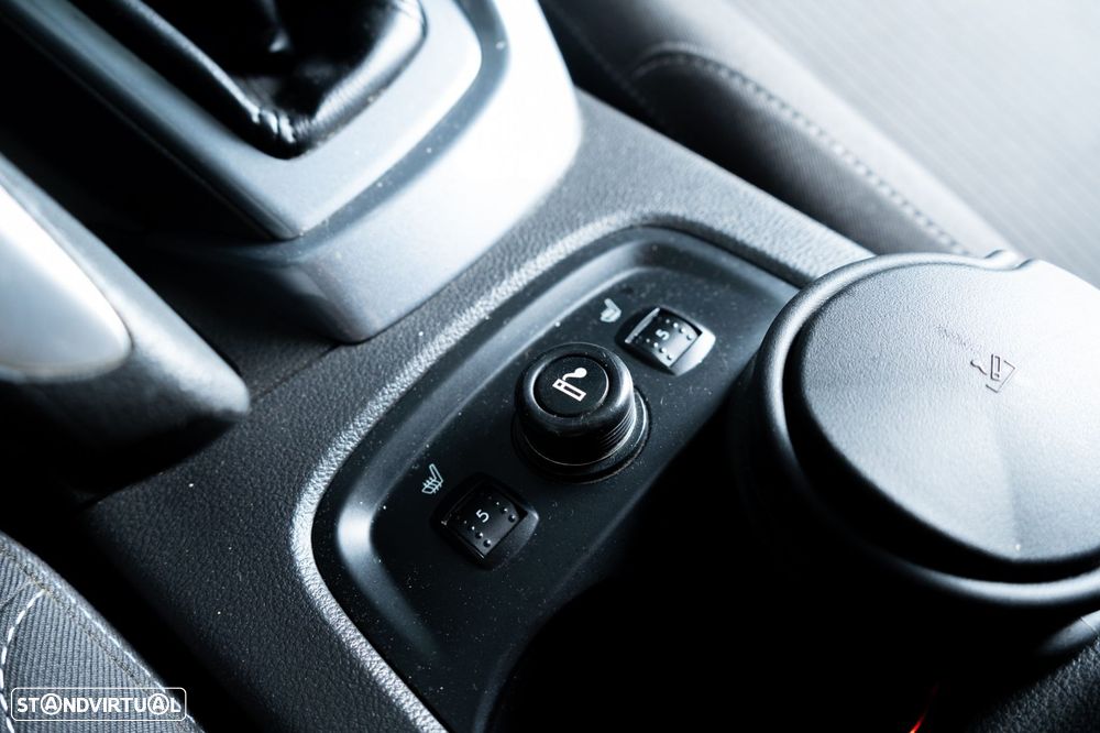 Ford Focus SW 1.6 TDCi Titanium - 13