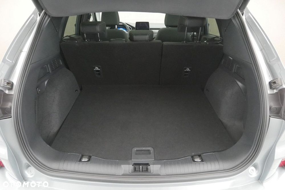Ford Kuga - 16
