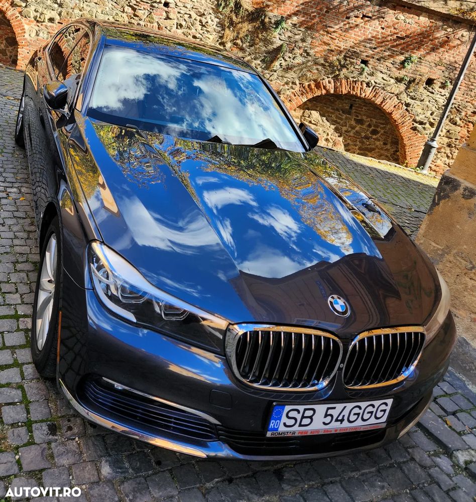 BMW Seria 7 740Li - 2