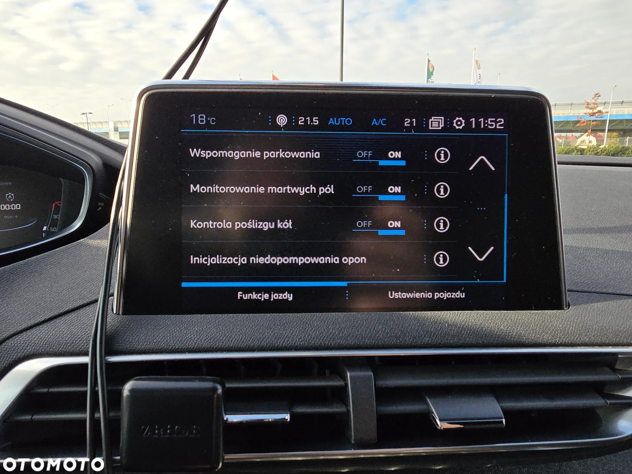 Peugeot 5008 THP 165 EAT6 Stop & Start Allure - 22