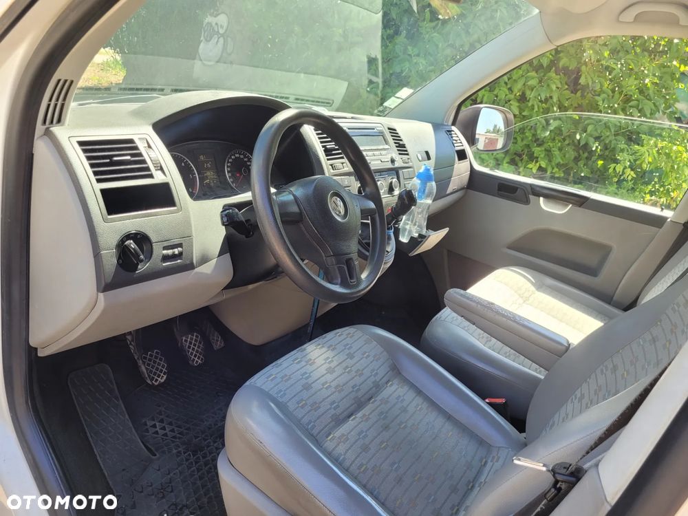 Volkswagen T5 - 28