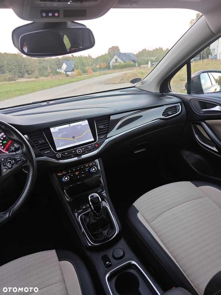 Opel Astra 1.4 Turbo Business - 15