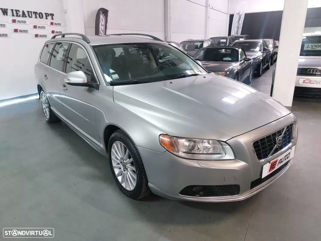 Volvo V70 2.0 D Momentum - 8