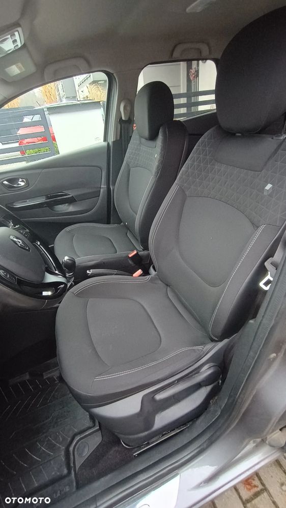 Renault Captur 1.2 Energy TCe Limited EDC - 28