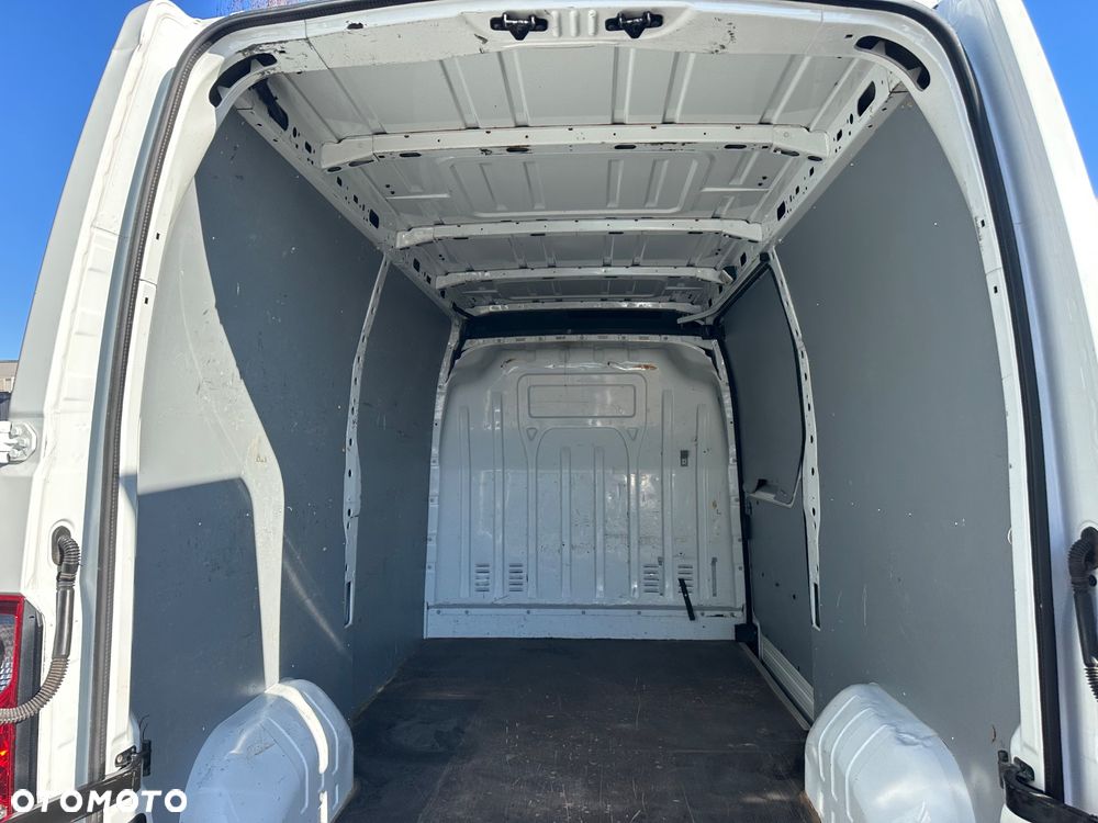 Renault Master 2.3 dci 125ps 2014r L2H2 stan extra - 21