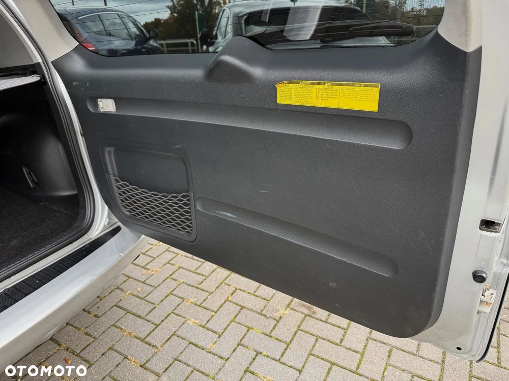 Toyota RAV4 2.2 D-CAT 4x4 Executive - 11