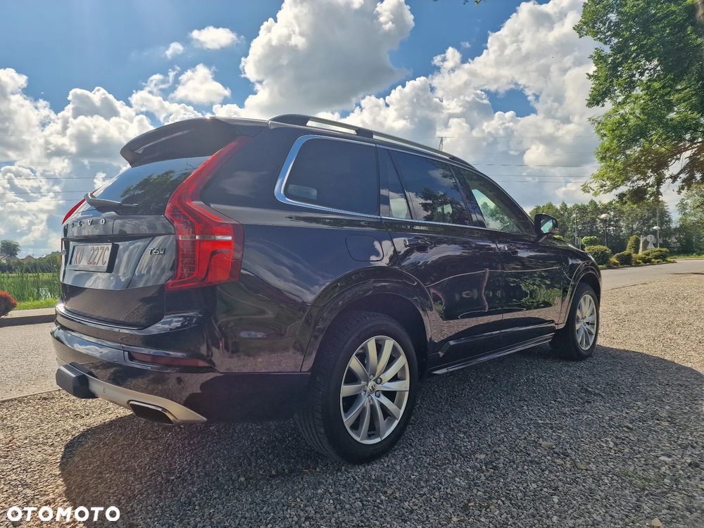 Volvo XC 90 - 3