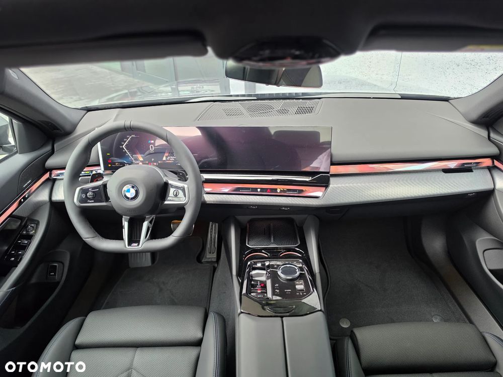 BMW Seria 5 520i mHEV M Sport - 22