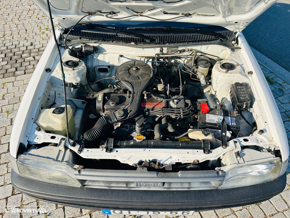 Toyota Corolla Sedan 1.3 XL 12V - 2