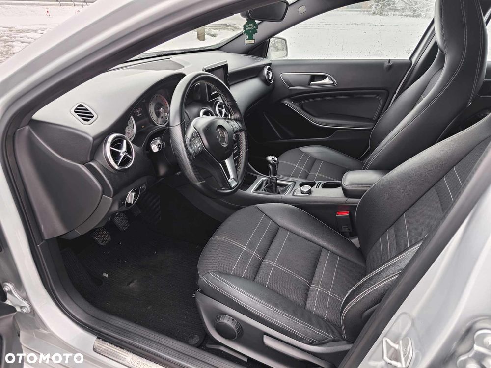 Mercedes-Benz Klasa A 180 CDI BlueEFFICIENCY Edition Style - 16
