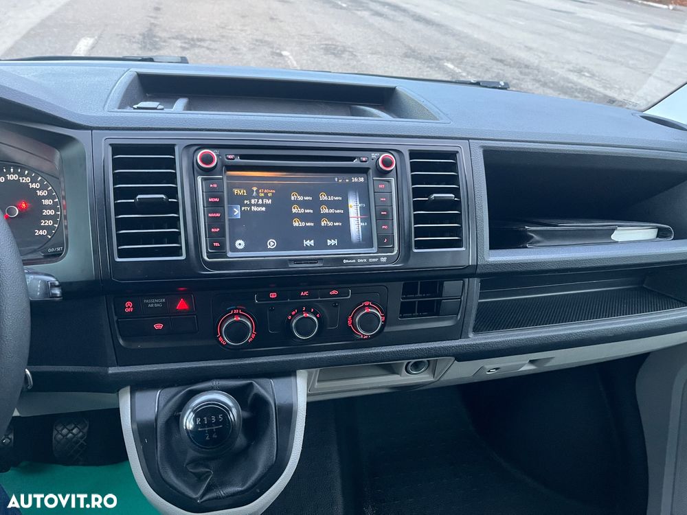 Volkswagen Transporter Multivan T6 2.0 TDI 75 kW LR Comfortline - 22