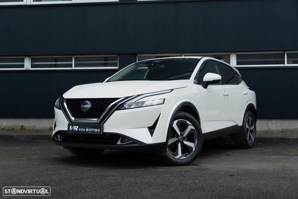 Nissan Qashqai 1.3 DIG-T N-Connecta LED - 1