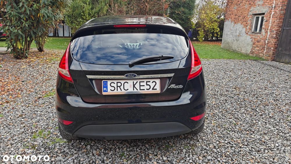 Ford Fiesta - 7