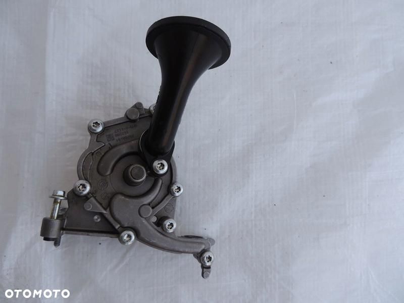 POMPA OLEJU OPEL CORSA F Citroen Peugeot 1.2 1,2 VTI  9831294580 - 1
