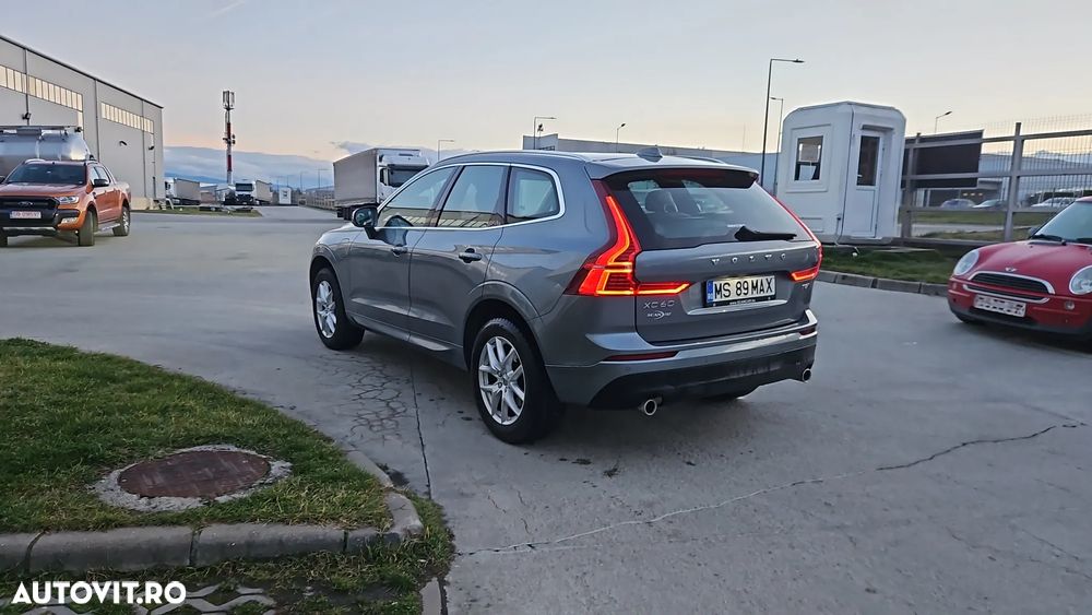 Volvo XC 60 - 4