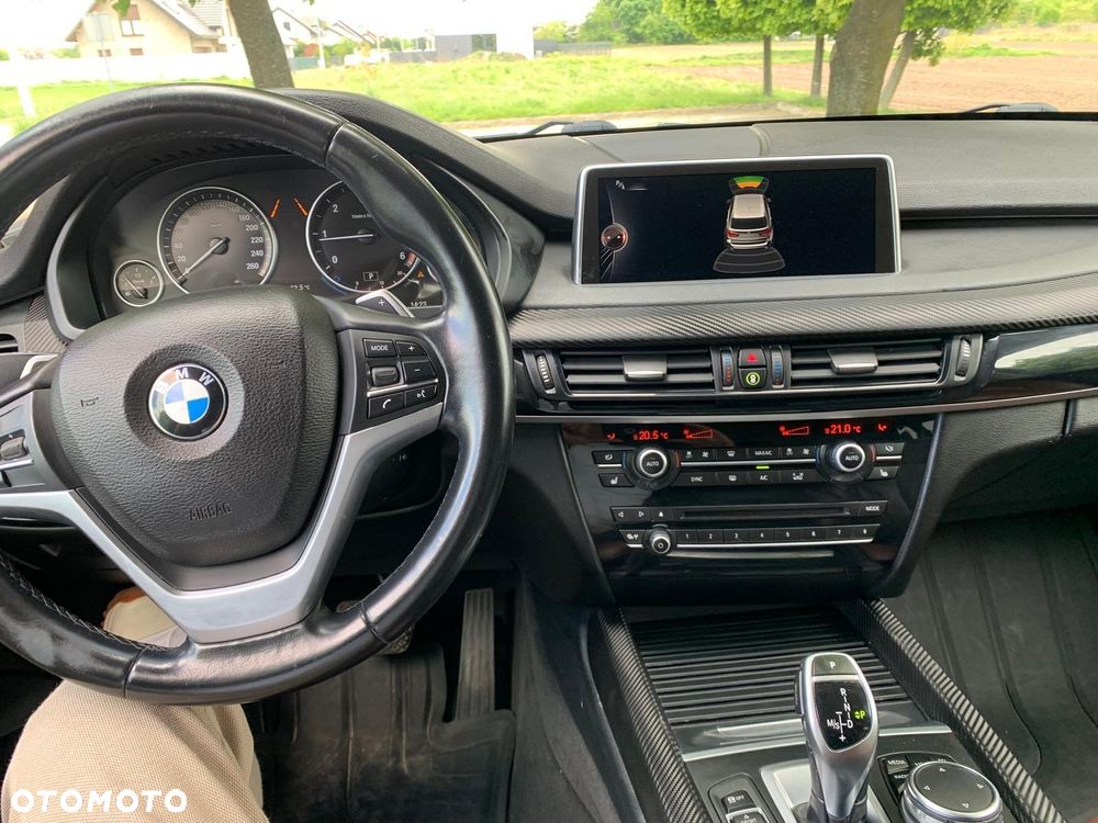 BMW X5 xDrive25d - 14