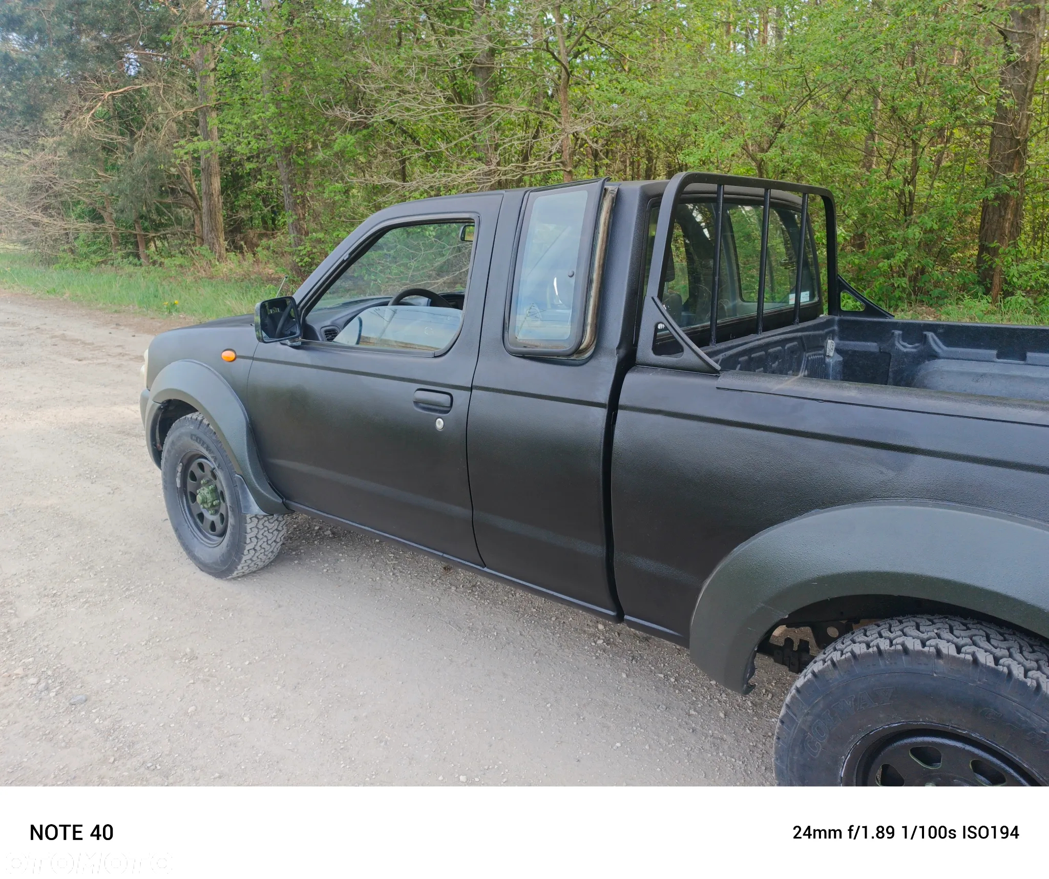 Nissan Pickup 2.5 TDi Base - 34