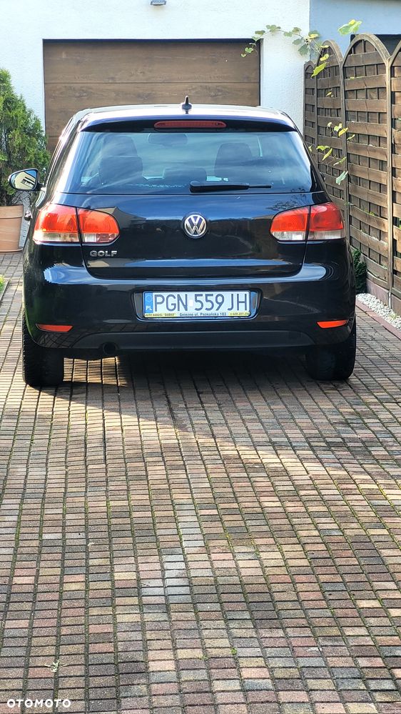 Volkswagen Golf - 2