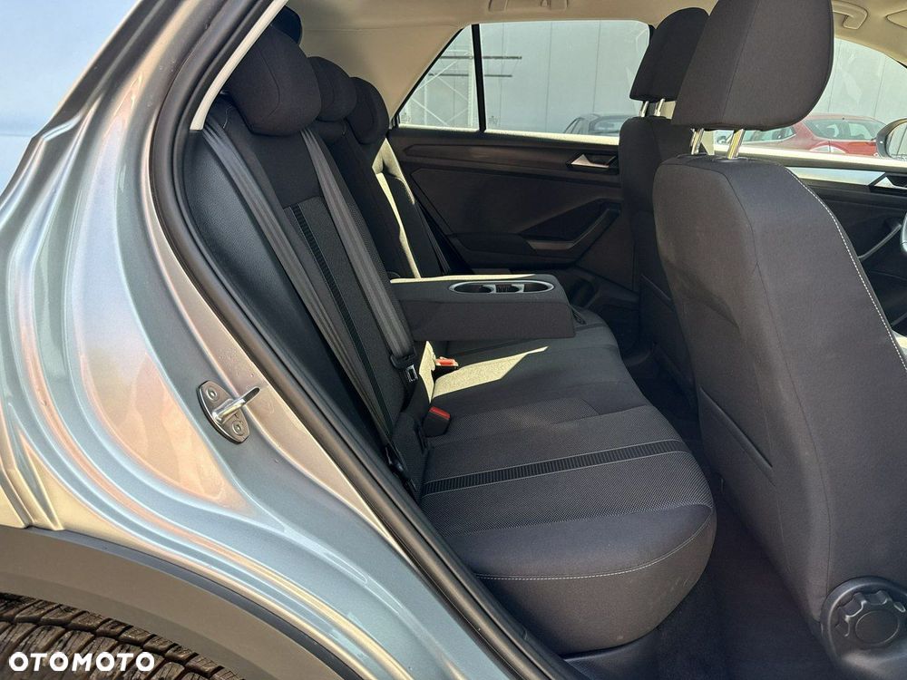 Volkswagen T-Roc 1.5 TSI Life DSG - 18