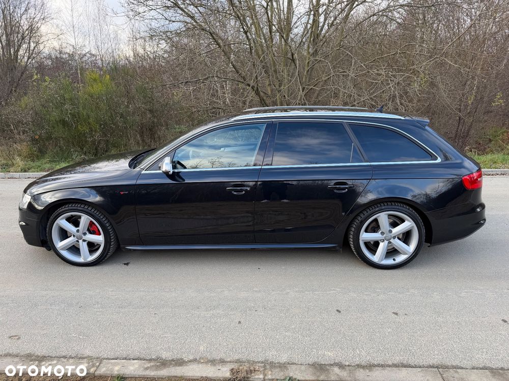 Audi A4 Avant 2.0 TDI DPF quattro S tronic S line Sportpaket - 7