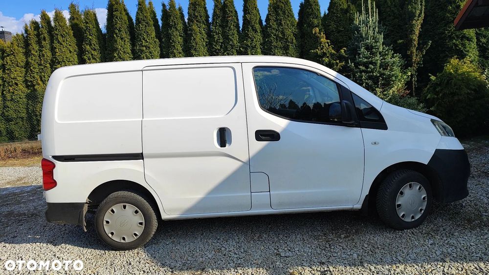 Nissan NV 200 - 4