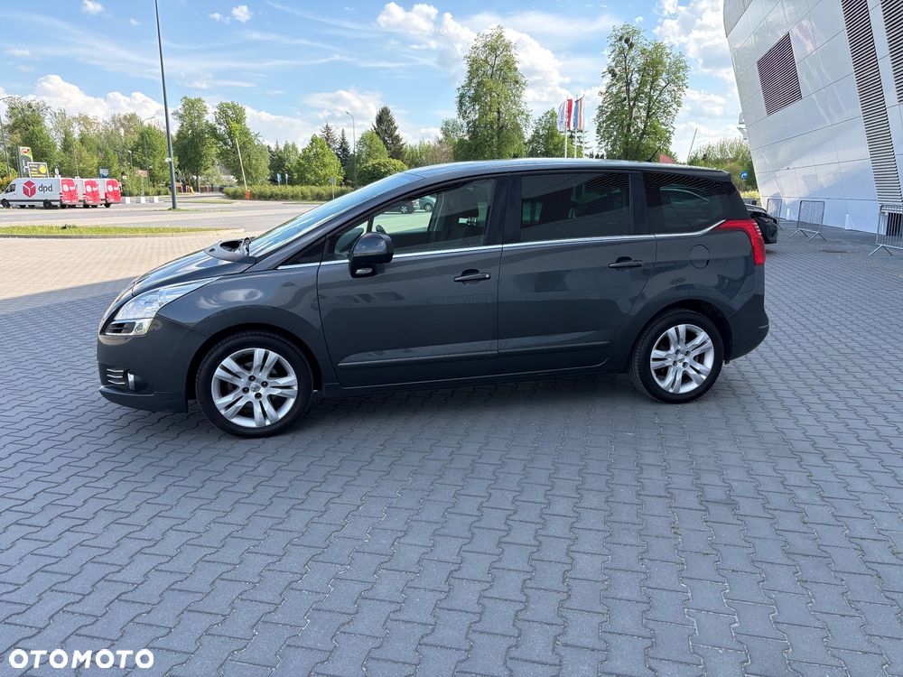 Peugeot 5008 HDI FAP 110 Platinum - 9