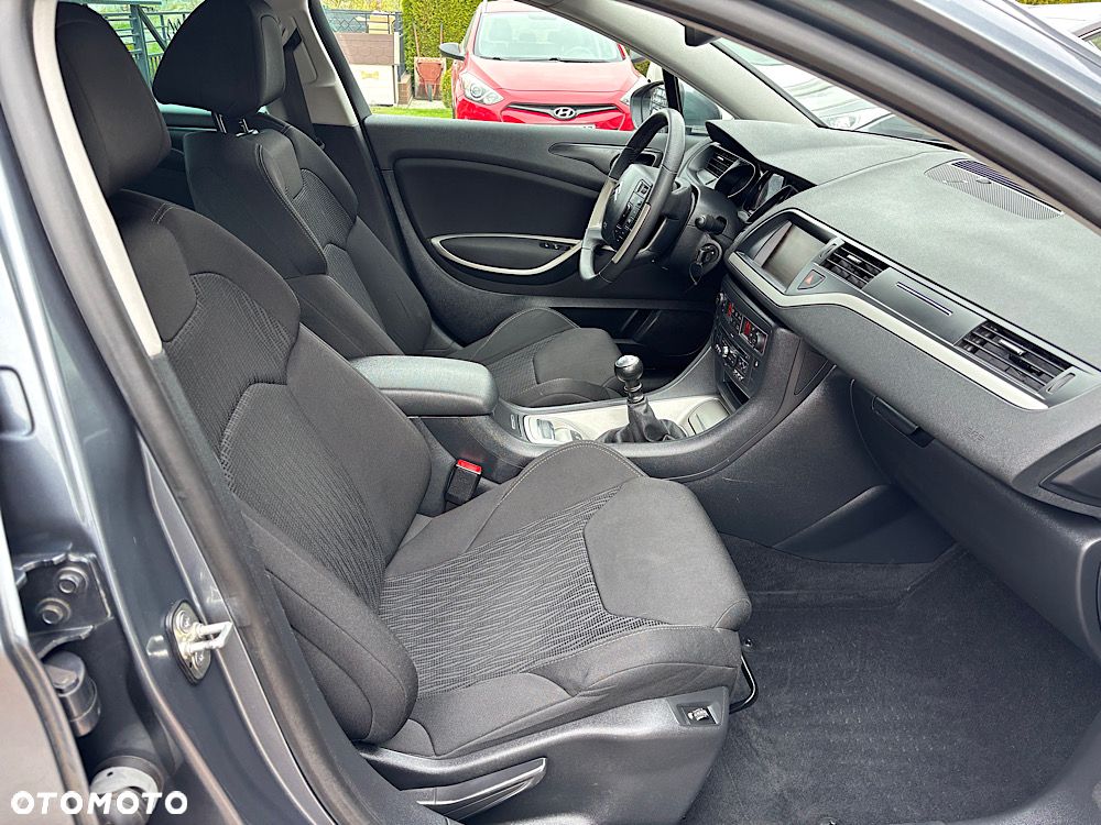 Citroën C5 2.0 HDi Exclusive - 28
