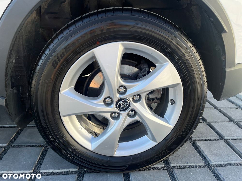 Toyota C-HR 1.2 T Premium - 12