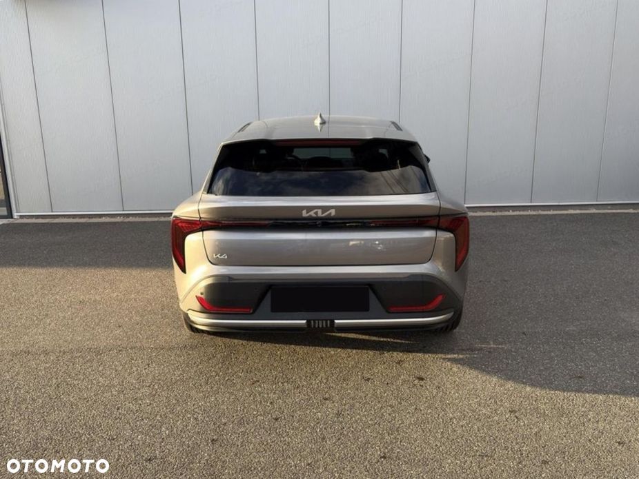 Kia K4 - 5