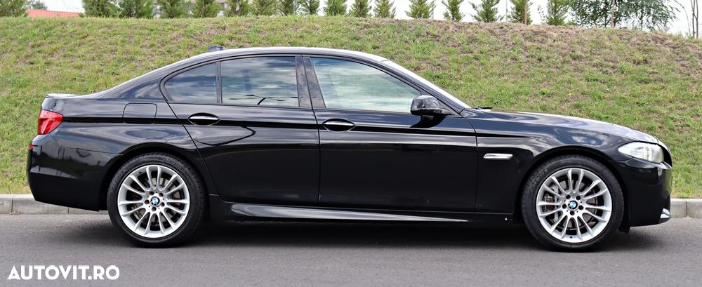 BMW Seria 5 525d xDrive AT - 7