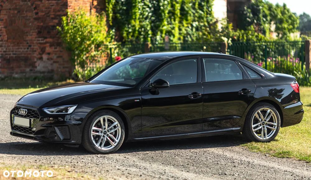 Audi A4 Limousine 40 TDI quattro S tronic S line - 4