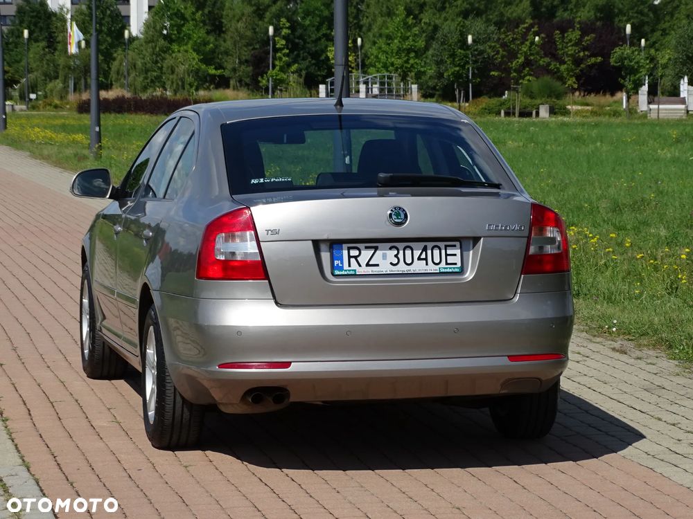 Skoda Octavia 1.4 TSI Ambition - 32