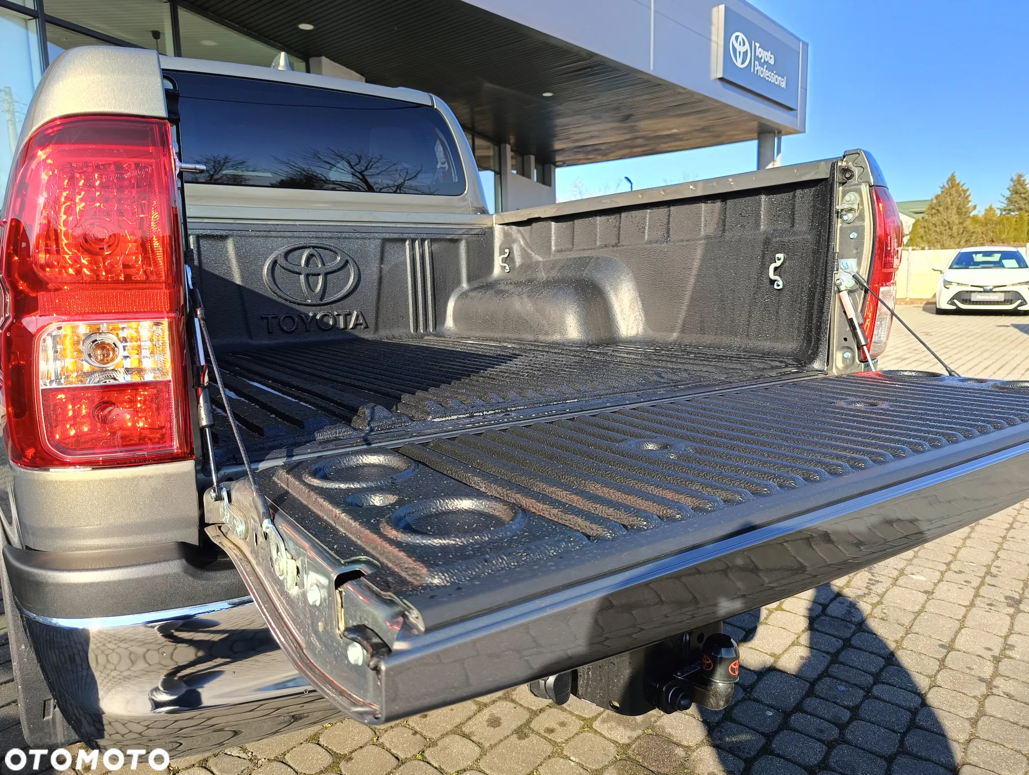 Toyota Hilux 2.8 D-4D Double Cab Active 4x4 - 6