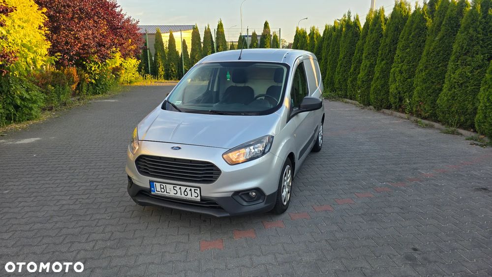 Ford Courier - 4