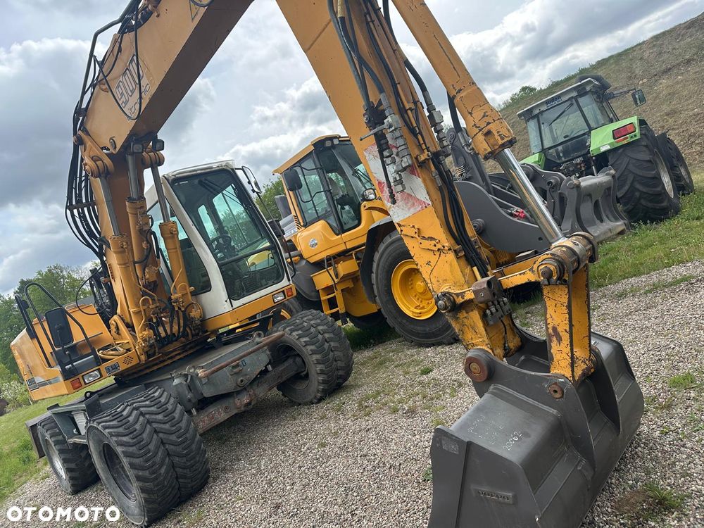 Liebherr A 900B Litronic - 5