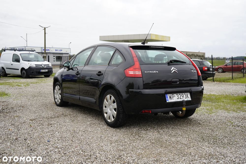 Citroën C4 1.6 HDi FAP Confort - 7
